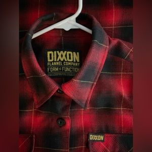◦	Dixxon Flannel Women’s S
	◦	Used in excellent condition
	◦	Fits true to size
